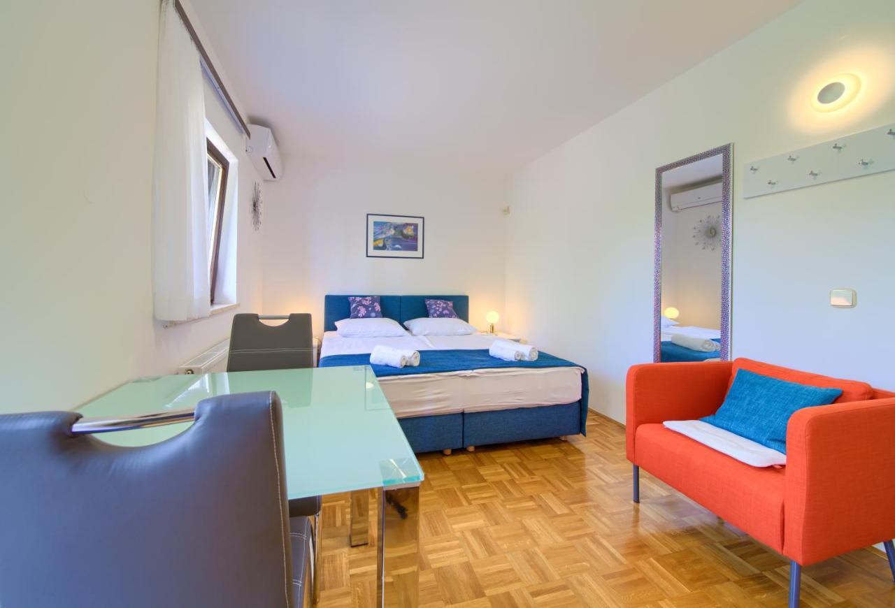Villa Punta 1St Floor 普纳特 外观 照片